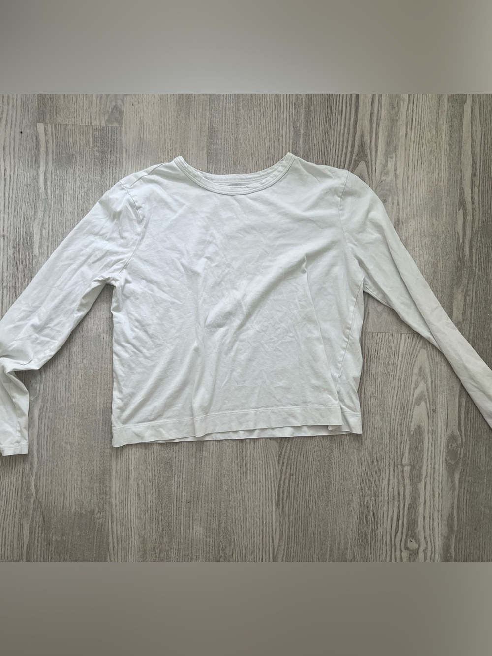 Women’s Gap White Long Sleeve